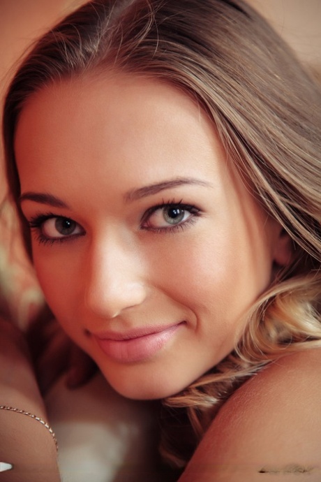 Amy Moore pornstar erotic pictures