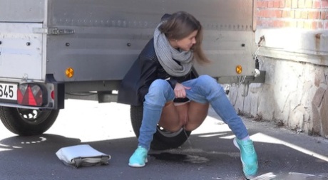 public pissing sexy xxx pics