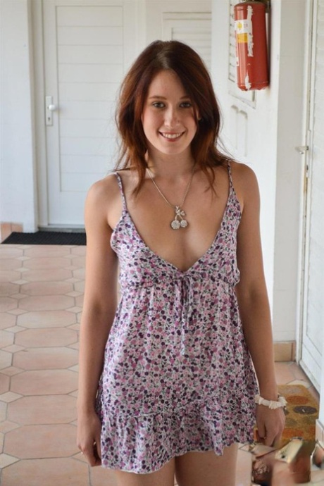 Minnie Manga nude actress pictures