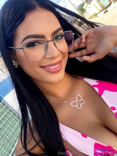 skinny big tits free xxx pictures