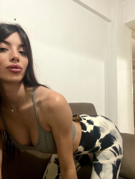 latina solo free porn img