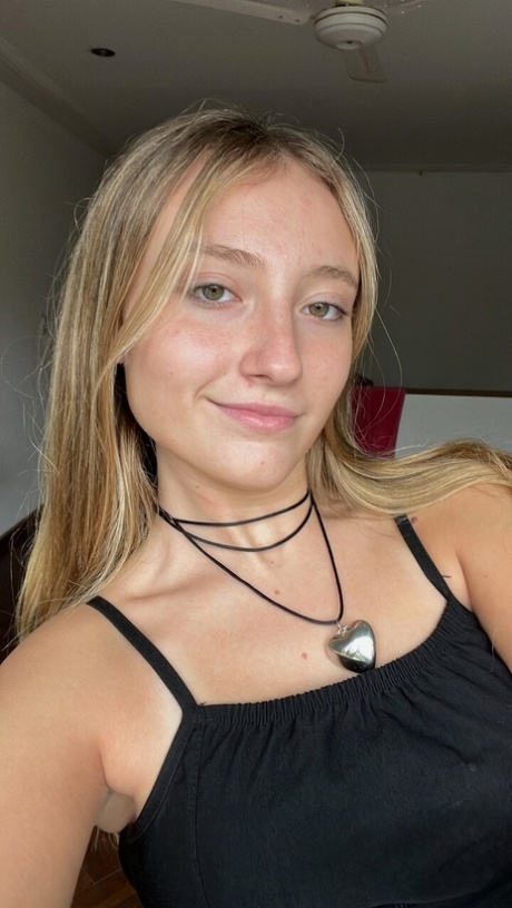selfie blond adulte meilleur archive