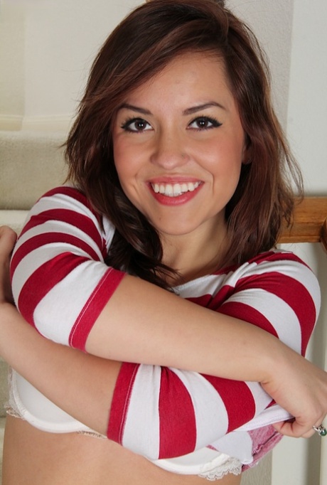 Nina Myers erotic star image