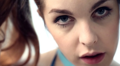 Lily Cade model pictures