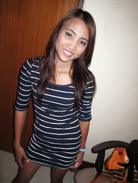 thai teen erotic photo
