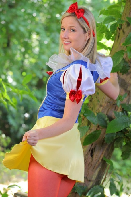teen cosplay nøgen pornografisk pic