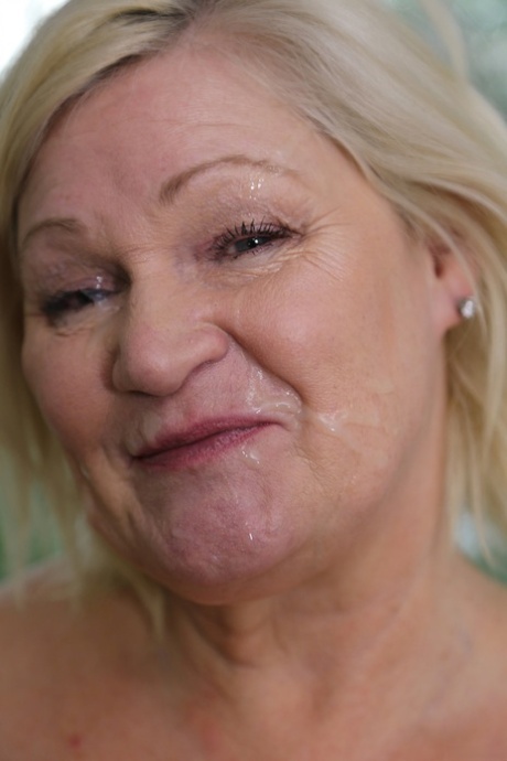 granny facial hot pics