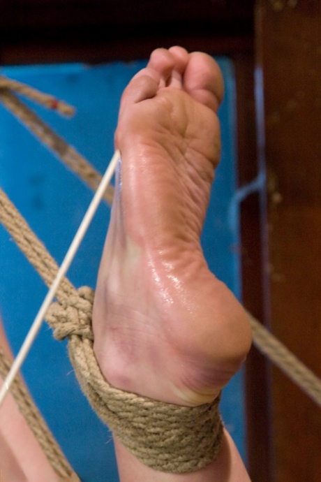 bdsm feet nice pics