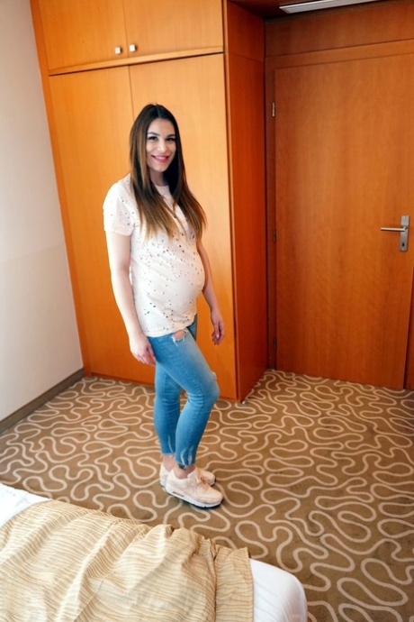 Jessica Bell perfect star picture