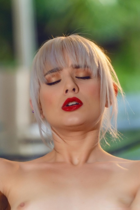 Jessie Saint best pornstar pic