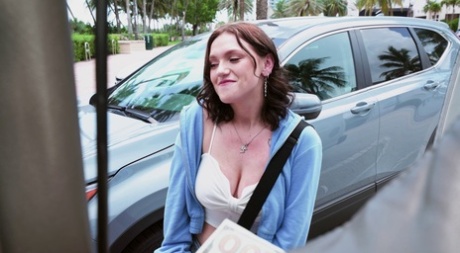 Gracie Gates pretty model pictures