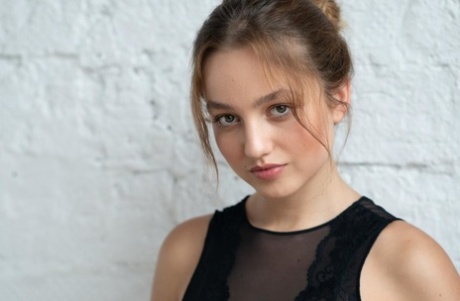 blue eyes teen hot porn images