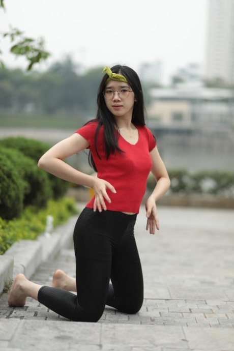 skinny nerd porn pic