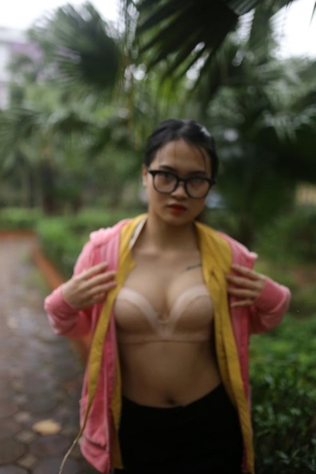 sexy asian nudes pictures