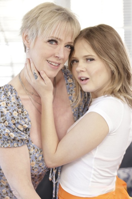 babysitter beautiful porn pictures