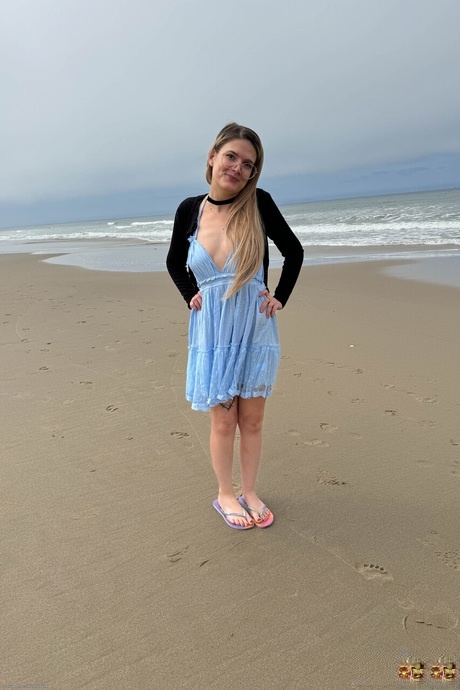 granny beach hot naked photo